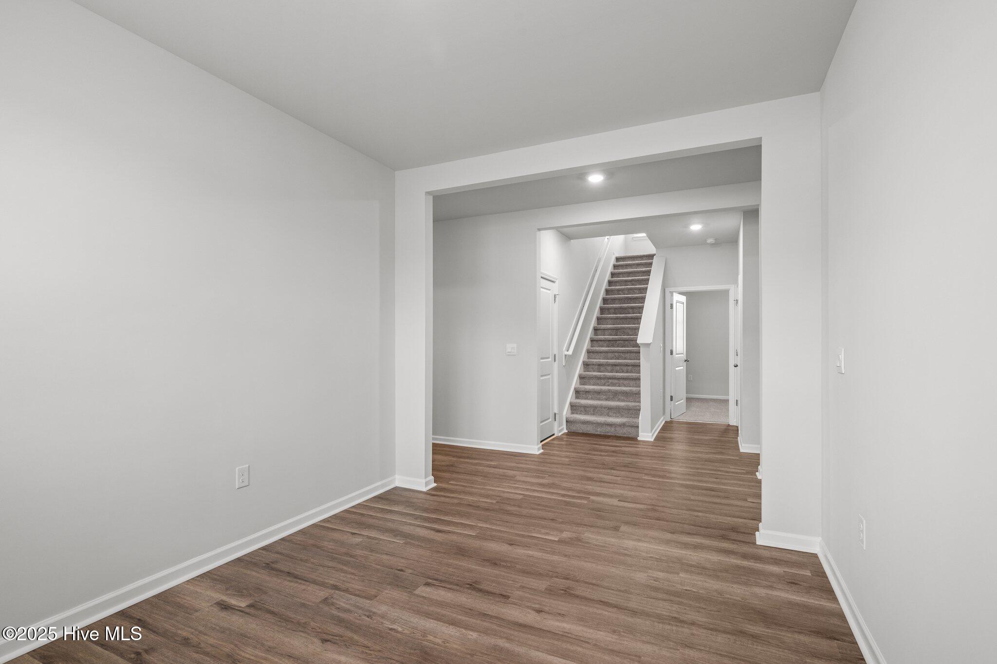 201 Jones Rdg Lane Newport, NC 28570 - Photo 15 of 47