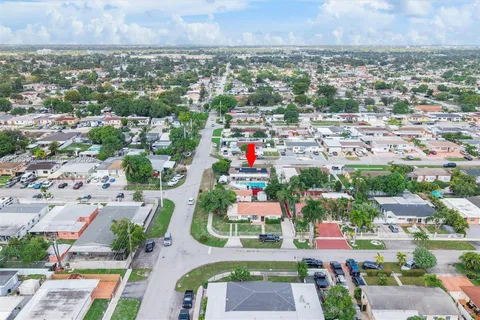 $625,000 | 590 West 35th Place, Hialeah, FL 33012