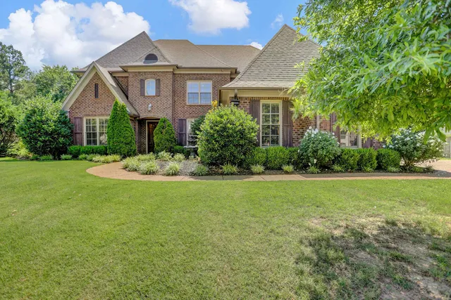 $879,000 | 3930 Potter Woods Cove, Lakeland, TN 38002