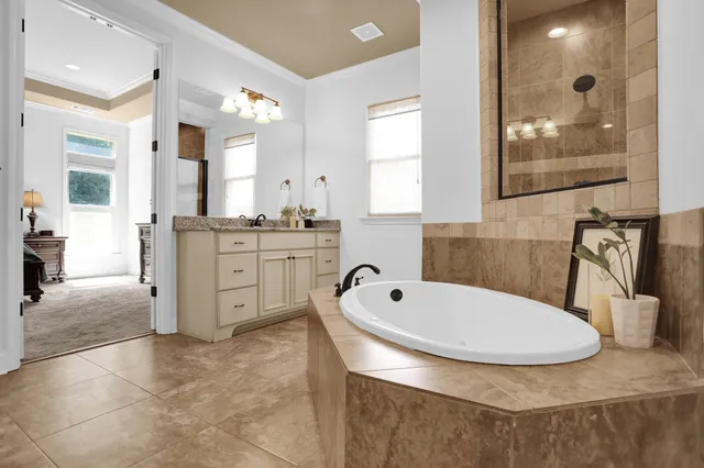 $879,000 | 3930 Potter Woods Cove, Lakeland, TN 38002