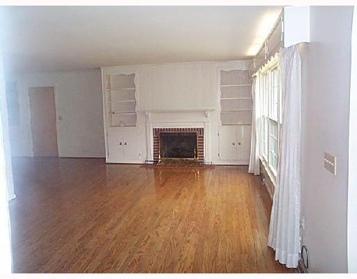 156 Merry Robin Road Troy, OH 45373 - Photo 2 of 6