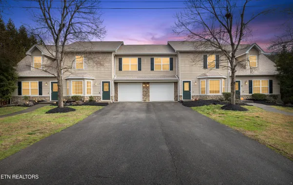 $449,900 | 2655 High Valley Drive, Unit 2, Pigeon Forge, TN 37863