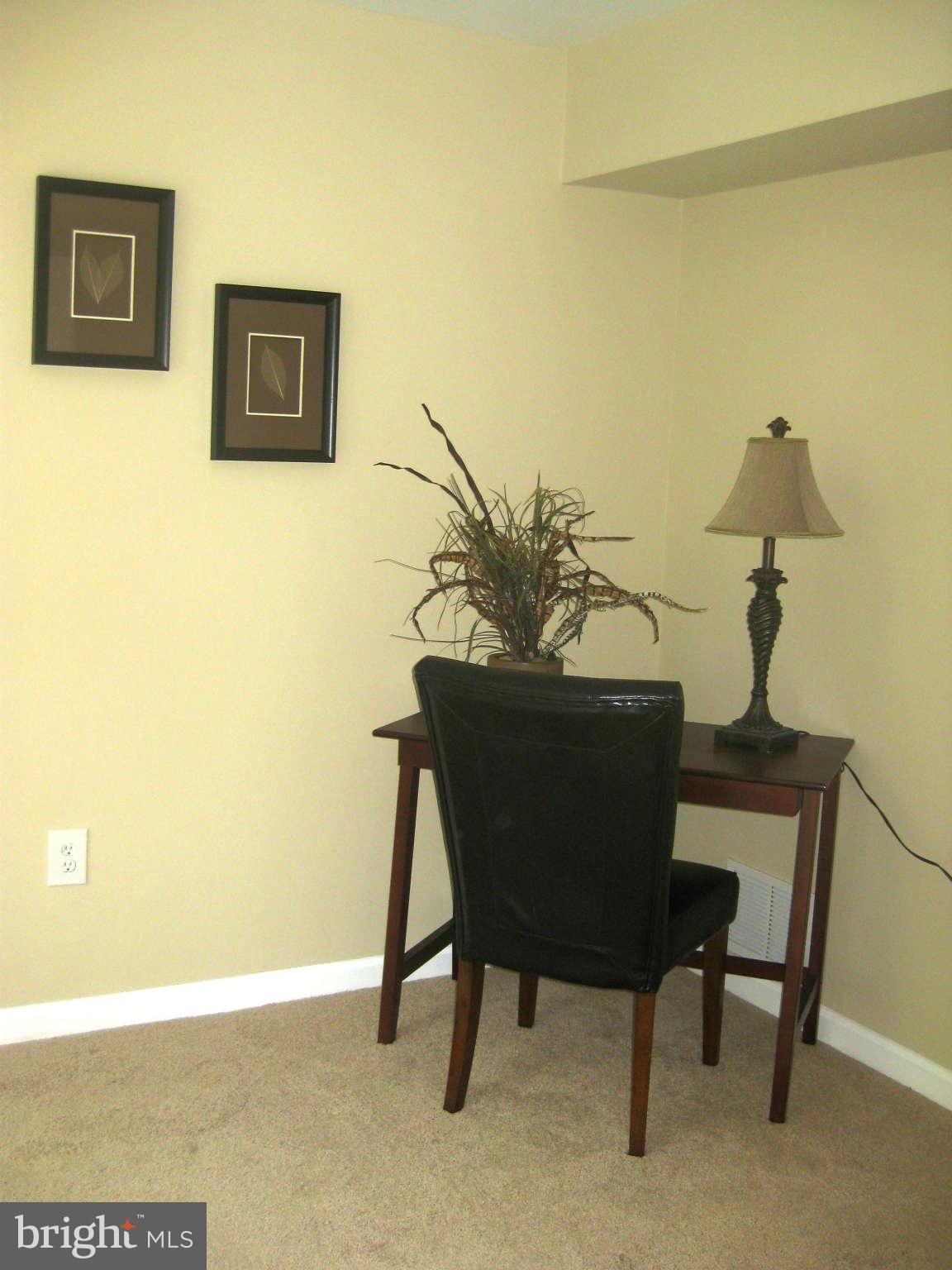 1444 Yellowwood Court Reston, VA 20190 - Photo 15 of 24 Interior General