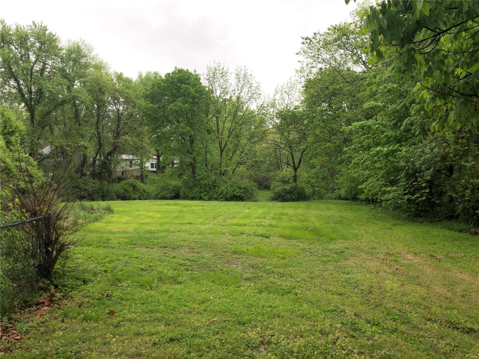 3244 Fee Fee Road Bridgeton, MO 63044 - Photo 4 of 5 Gallery Image 4