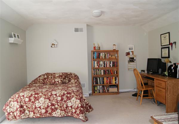 22 Deer Path, Unit 2 Maynard, MA 01754 - Photo 9 of 12 Gallery Image 9