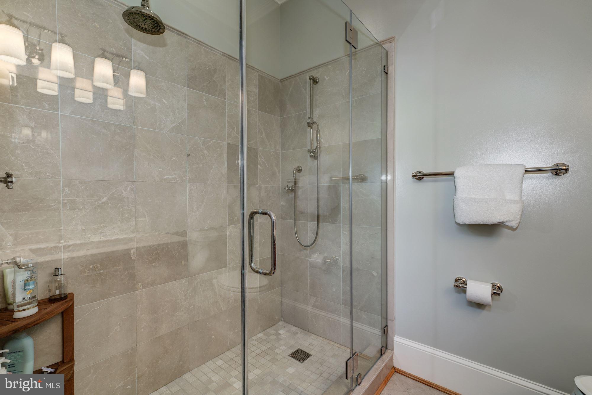 612 E Street Southeast Washington, DC 20003 - Photo 26 of 40