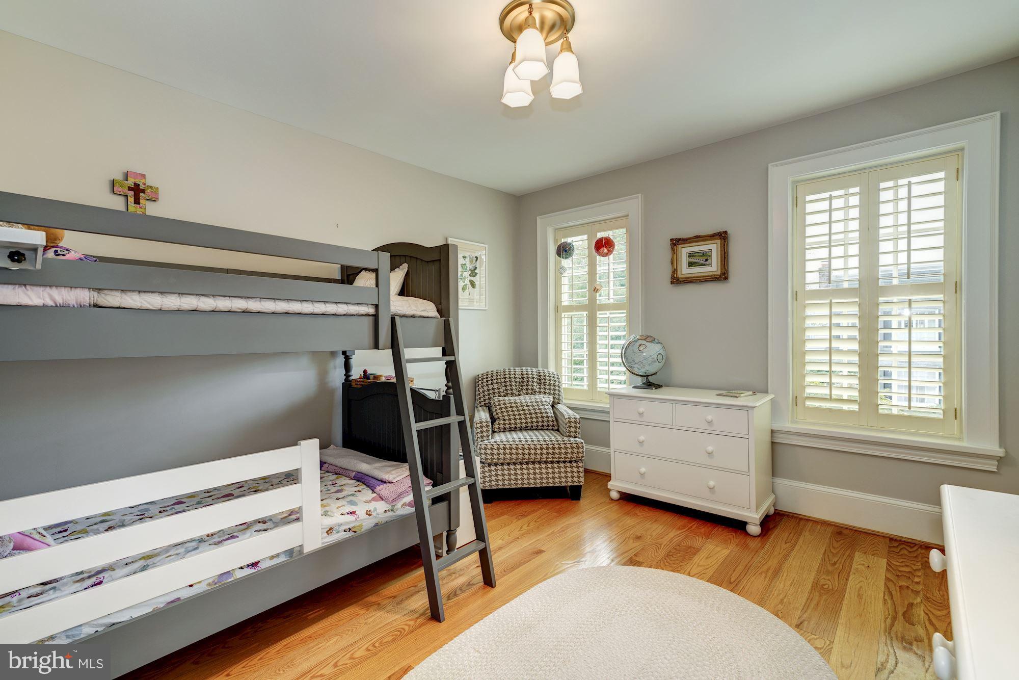 612 E Street Southeast Washington, DC 20003 - Photo 28 of 40