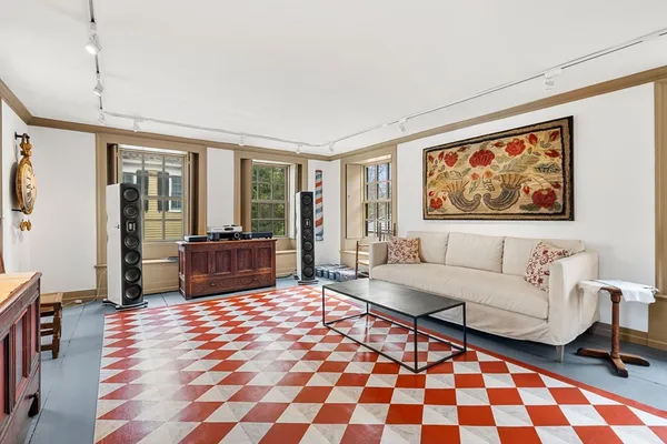 $3,750,000 | 17 Federal Street, Newburyport, MA 01950