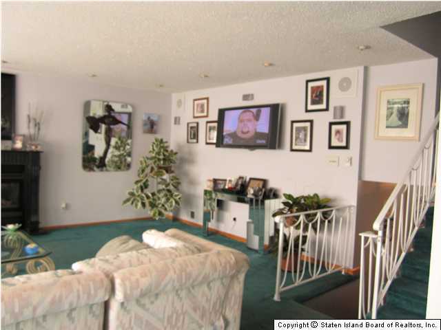 179 Spring Street Staten Island, NY 10304 - Photo 12 of 20 Additional Photo