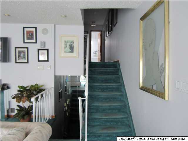 179 Spring Street Staten Island, NY 10304 - Photo 17 of 20 Additional Photo