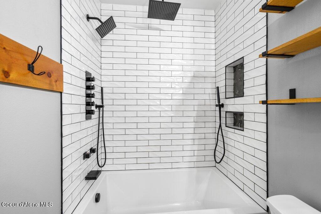 1366 North Brookhaven Lane Post Falls, ID 83854 - Photo 13 of 24 012-1366NorthBrookhavenLane-PostFalls-ID