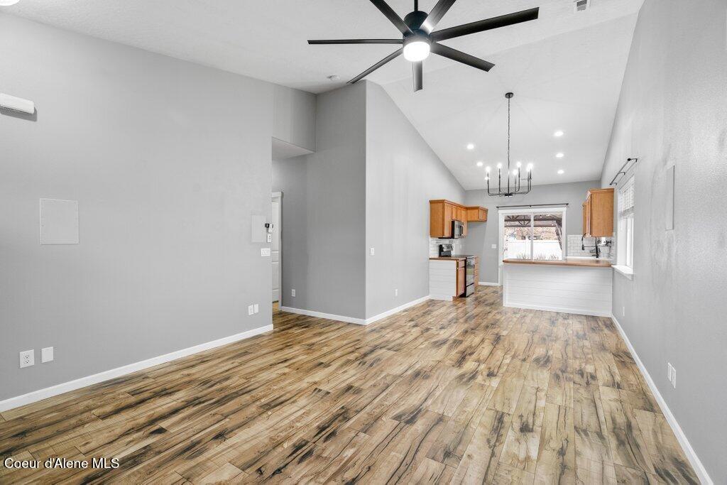 1366 North Brookhaven Lane Post Falls, ID 83854 - Photo 4 of 24 022-1366NorthBrookhavenLane-PostFalls-ID