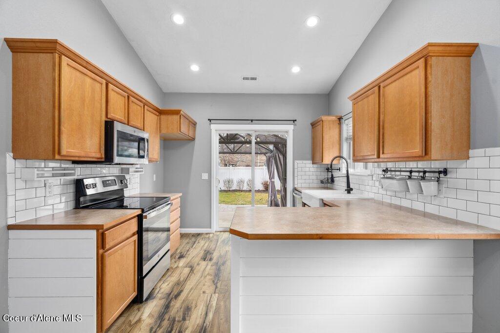 1366 North Brookhaven Lane Post Falls, ID 83854 - Photo 5 of 24 025-1366NorthBrookhavenLane-PostFalls-ID