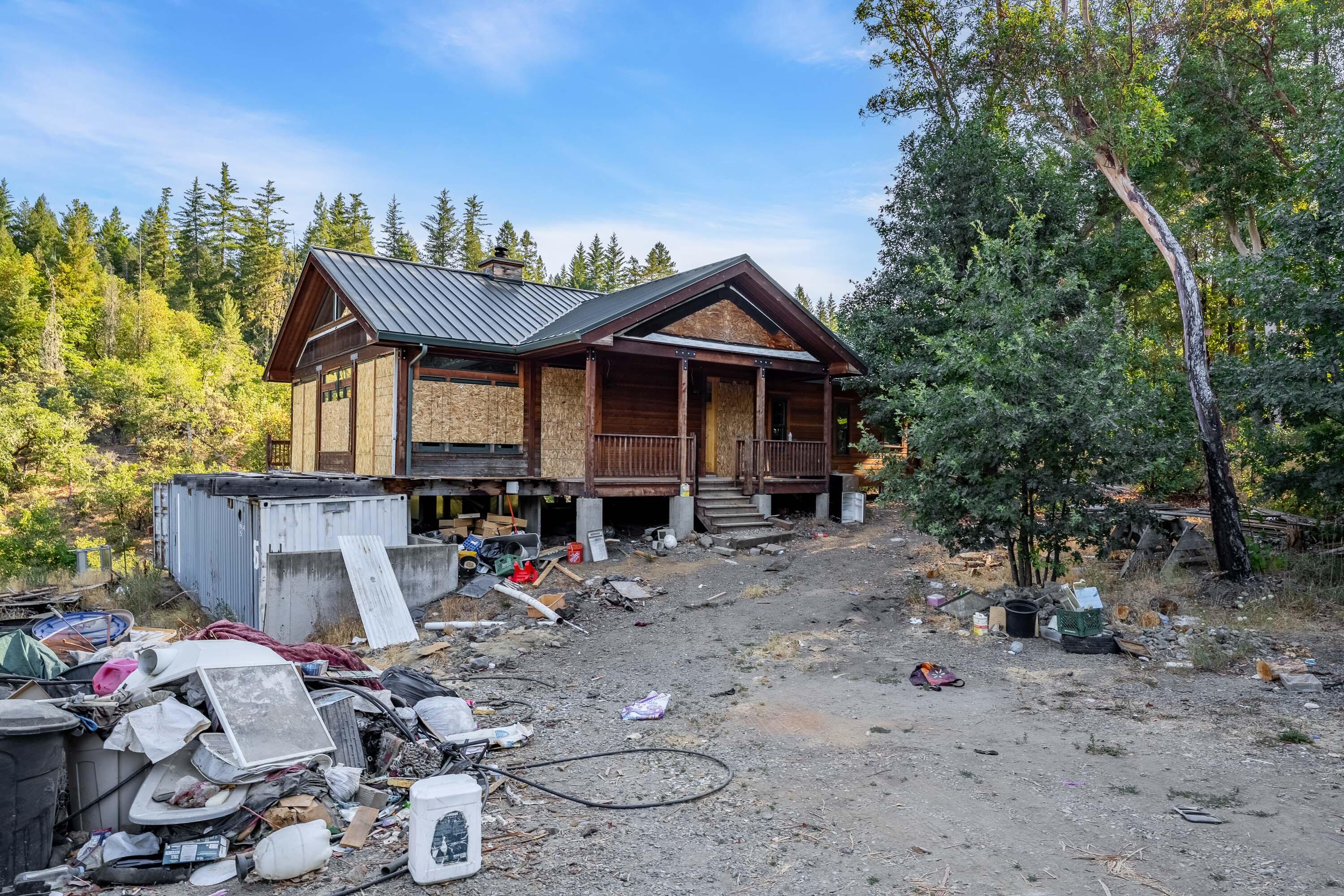 280 Kerby Mainline Road Kerby, OR 97531 - Photo 9 of 23 EXT (2 of 13) (1)