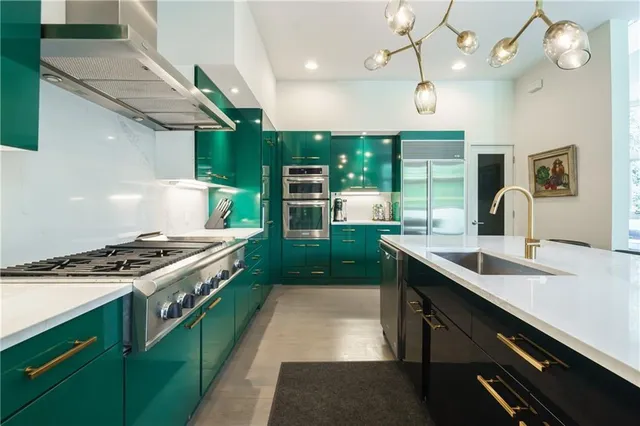 a wooden bench sitting in front of a building