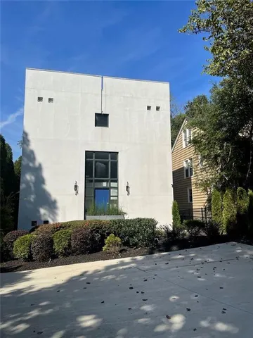 a view of an entryway