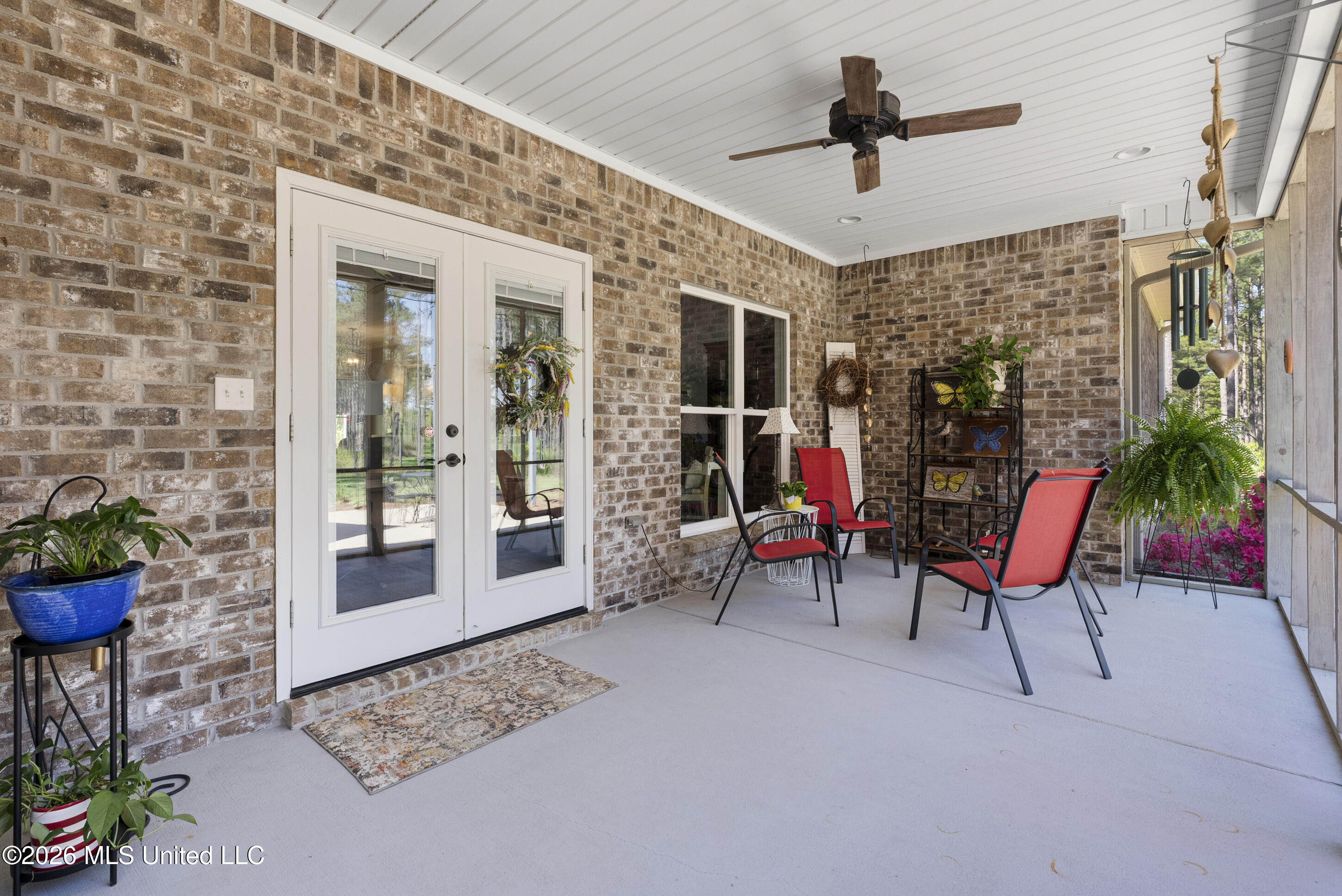 333 Paul White Road Como, MS 38619 - Photo 15 of 51 New 333 Screen porch