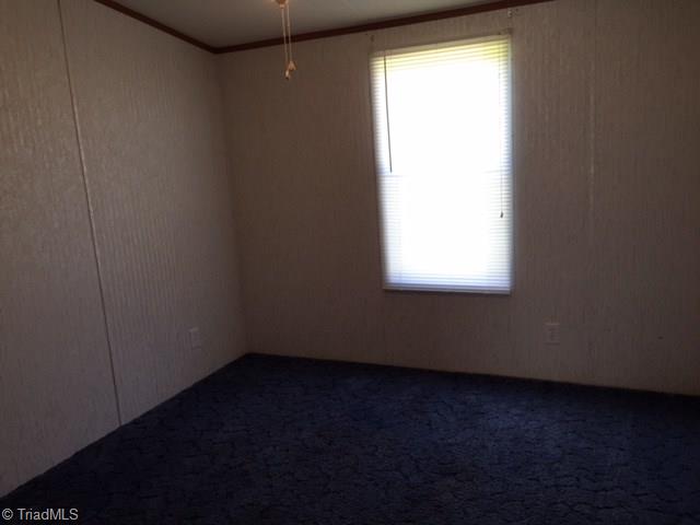 997 Riverview Rd Extension Lexington, NC 27292 - Photo 10 of 12 Gallery Image 10