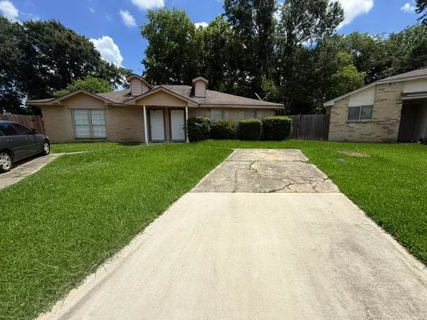 $1,275 | 3122 Trembling Creek Circle, Spring, TX 77373