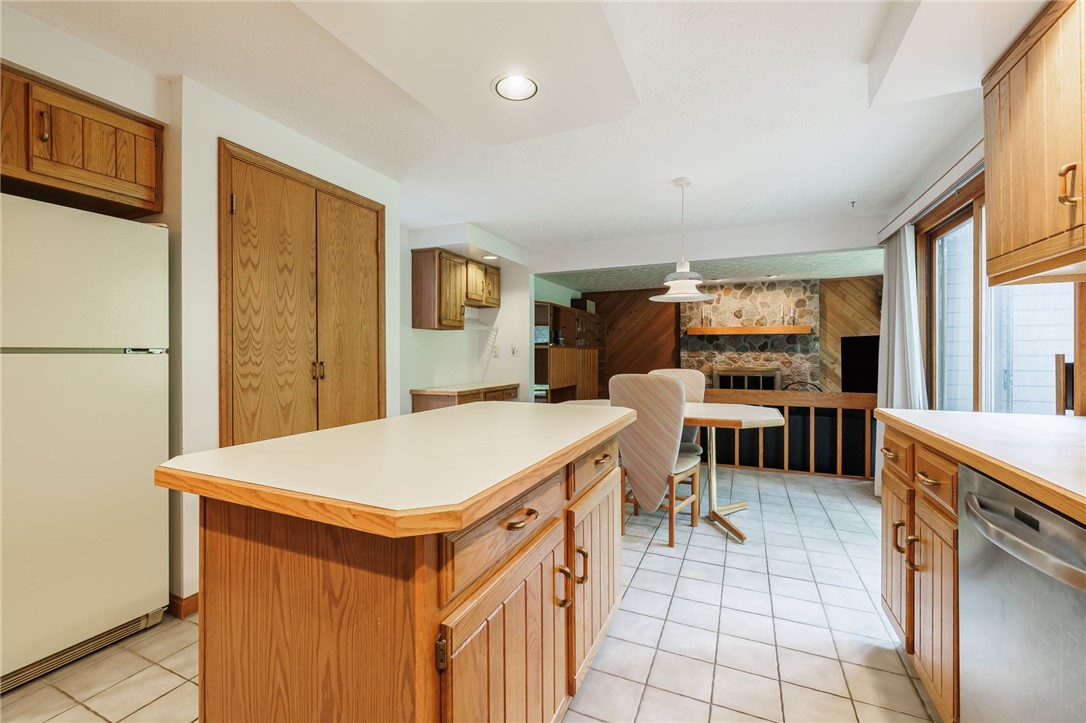 37 Freshfield Rise Perinton, NY 14450 - Photo 13 of 42