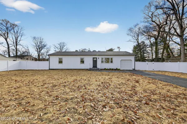 $525,000 | 1627 Adams Avenue, Toms River, NJ 08753