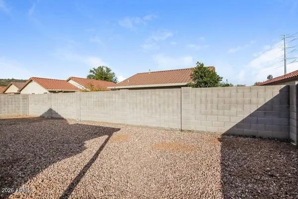 $2,200 | 3042 West Casino Avenue, Phoenix, AZ 85083