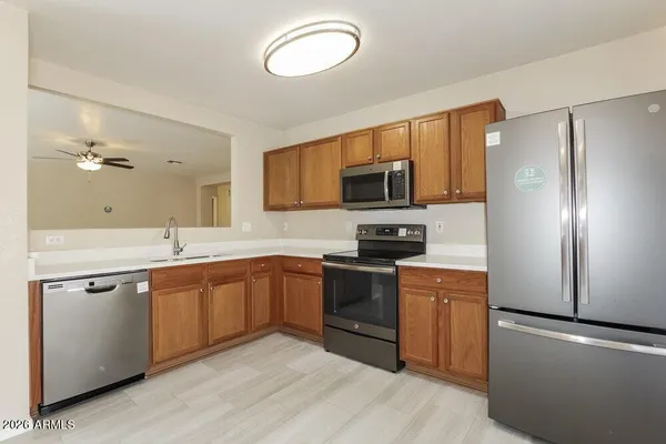 $2,200 | 3042 West Casino Avenue, Phoenix, AZ 85083