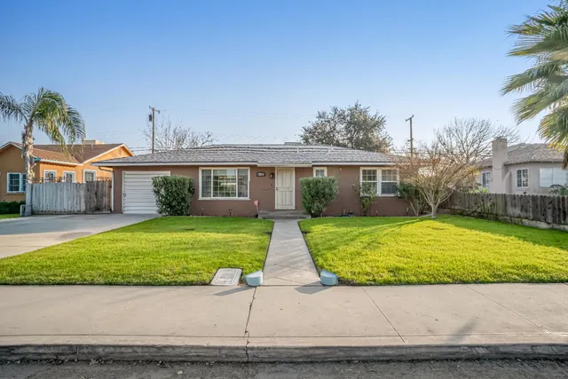 $349,967 | 3846 Maywood Drive South, Fresno, CA 93703