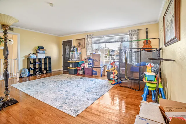 $349,967 | 3846 Maywood Drive South, Fresno, CA 93703