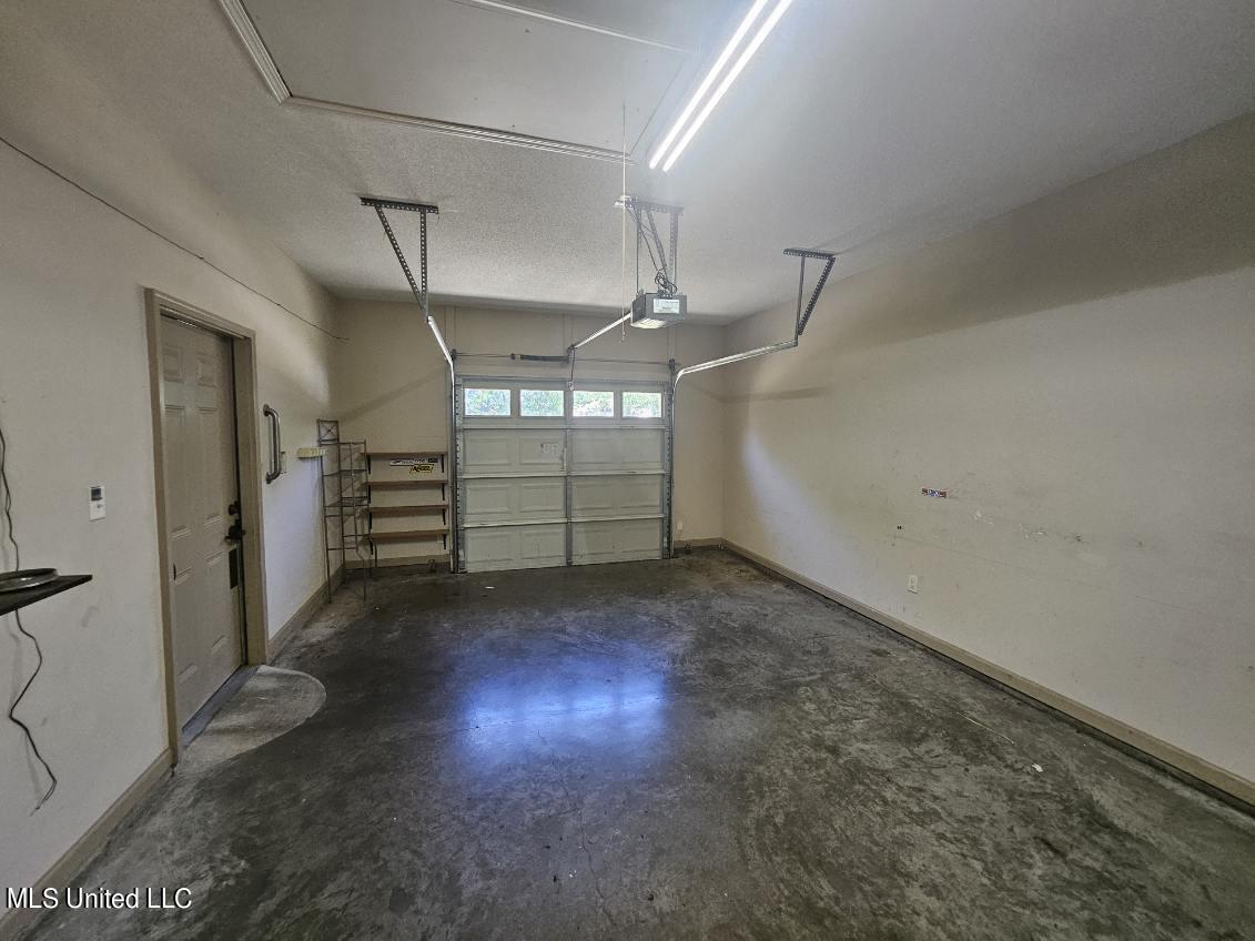 127 Woolfolk Road Senatobia, MS 38668 - Photo 15 of 20 b2422d17-af10-478a-8164-138639b5494b
