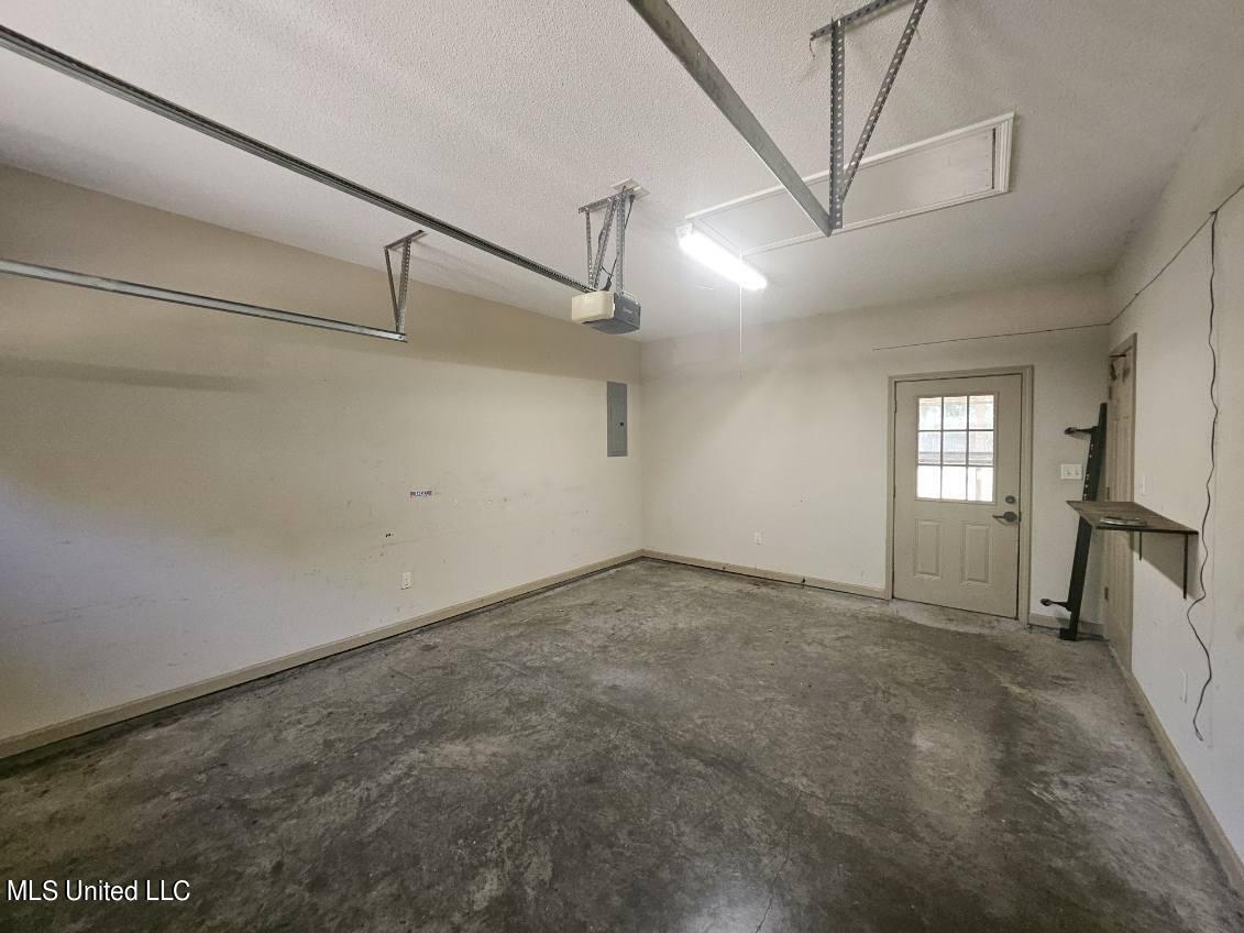 127 Woolfolk Road Senatobia, MS 38668 - Photo 16 of 20 d2a26910-4ce2-480b-82b8-7bc60061e874