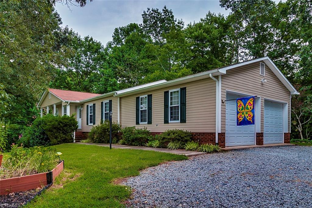 4045 Earnhardt Road Asheboro, NC 27205 - Photo 3 of 29 Front Exterior - Double Garage