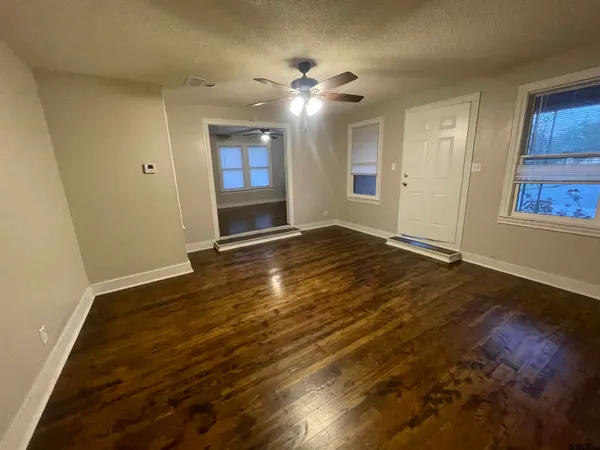 $1,500 | 1618 North Tenneha Avenue, Tyler, TX 75702