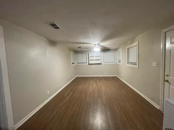 $1,500 | 1618 North Tenneha Avenue, Tyler, TX 75702