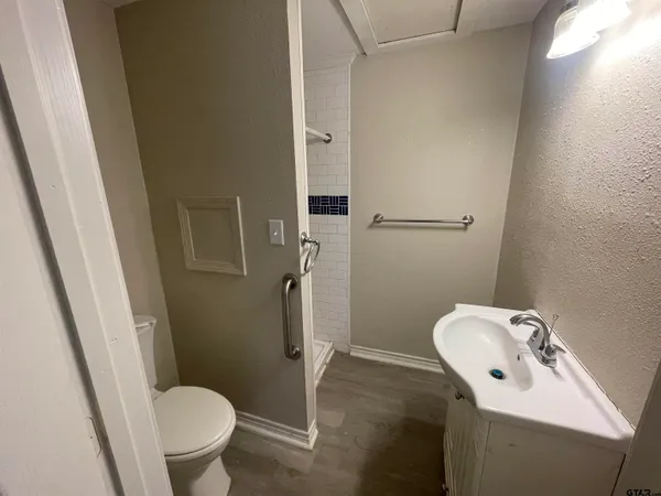 $1,500 | 1618 North Tenneha Avenue, Tyler, TX 75702