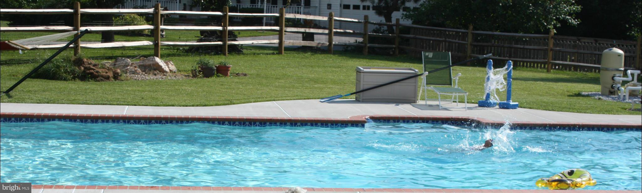 3226 Wheatfield Road Finksburg, MD 21048 - Photo 18 of 26 Great in ground pool