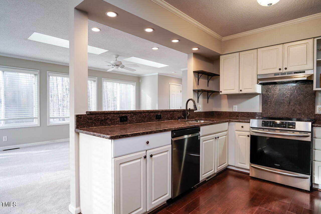 1021 Pagan Road Raleigh, NC 27603 - Photo 11 of 33 011-1280x960-kitchen