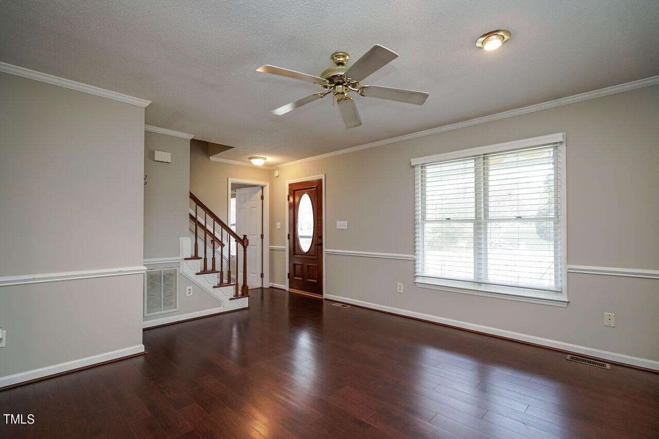 1021 Pagan Road Raleigh, NC 27603 - Photo 5 of 33 005-1280x960-family-room
