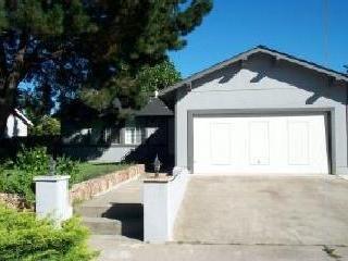 330 Chadwick Place Santa Rosa, CA 95401 - Photo 1 of 6 Gallery Image 1