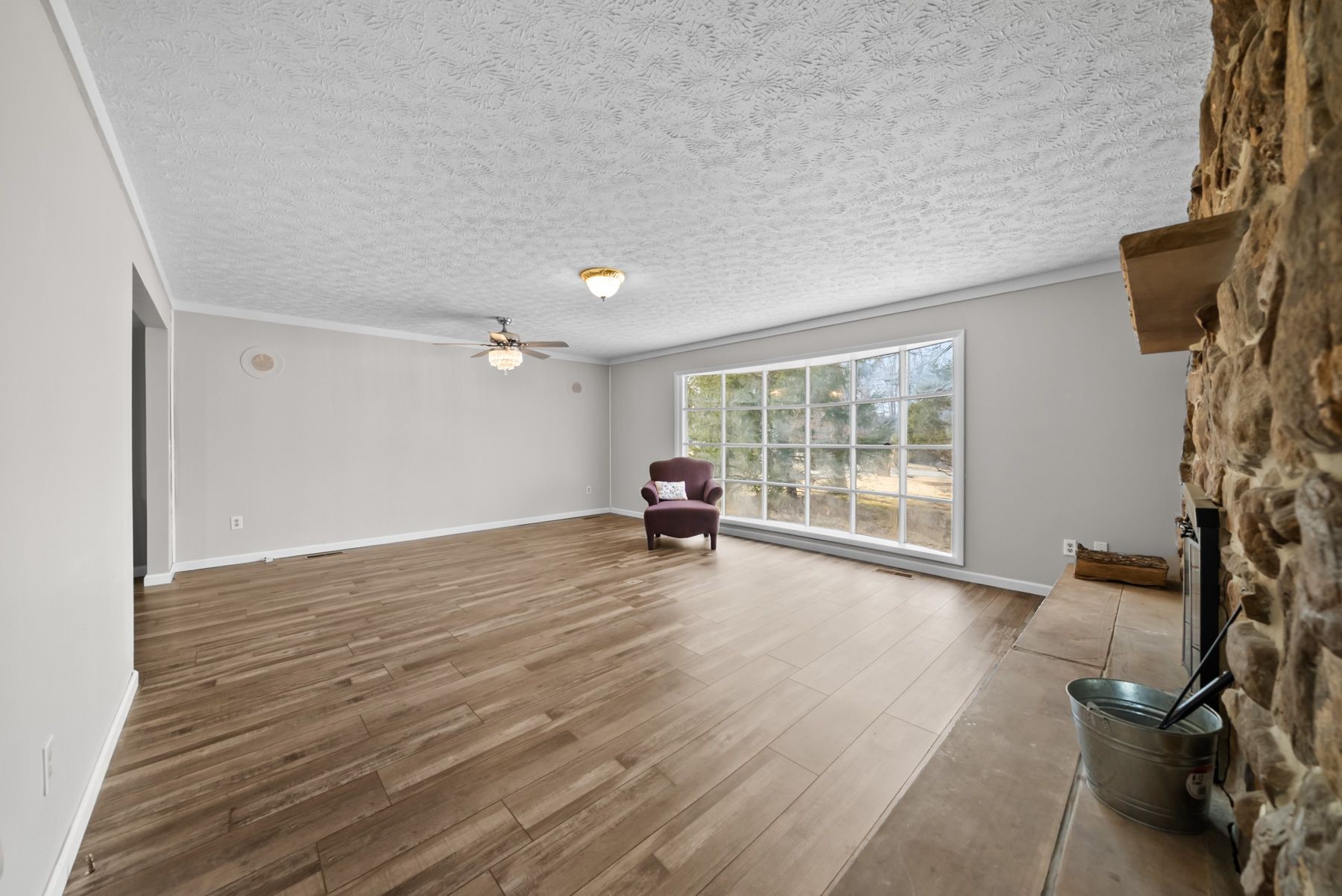 2275 Spruce Loop Crossville, TN 38555 - Photo 3 of 48