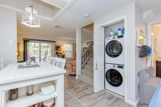 $307,500 | 129 Fisherville Road, Unit 4, Concord, NH 03303