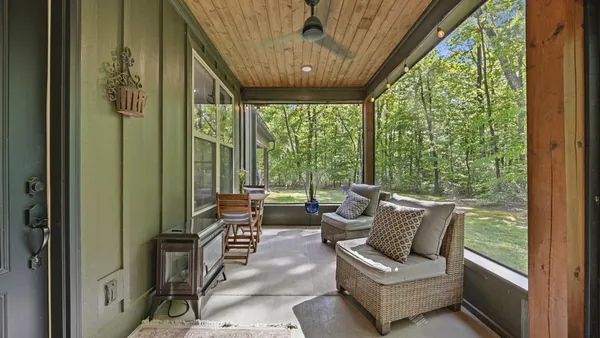 $420,000 | 171 West Bluff Road, Menlo, GA 30731