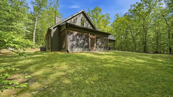 $420,000 | 171 West Bluff Road, Menlo, GA 30731