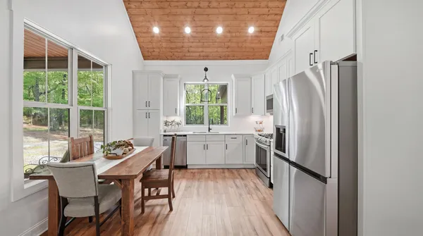 $420,000 | 171 West Bluff Road, Menlo, GA 30731