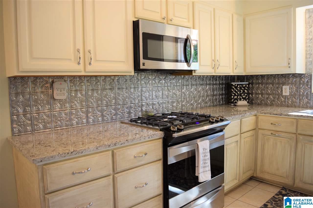 3521 Laurel View Lane Birmingham, AL 35243 - Photo 6 of 26