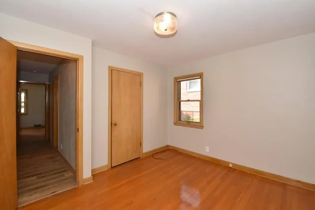 $353,900 | 10708 West York Place, Wauwatosa, WI 53222