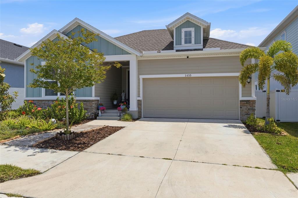 1455 Gopher Loop Tarpon Springs, FL 34689 - Photo 2 of 36