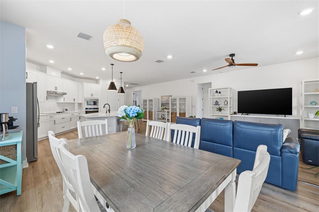1455 Gopher Loop Tarpon Springs, FL 34689 - Photo 8 of 36