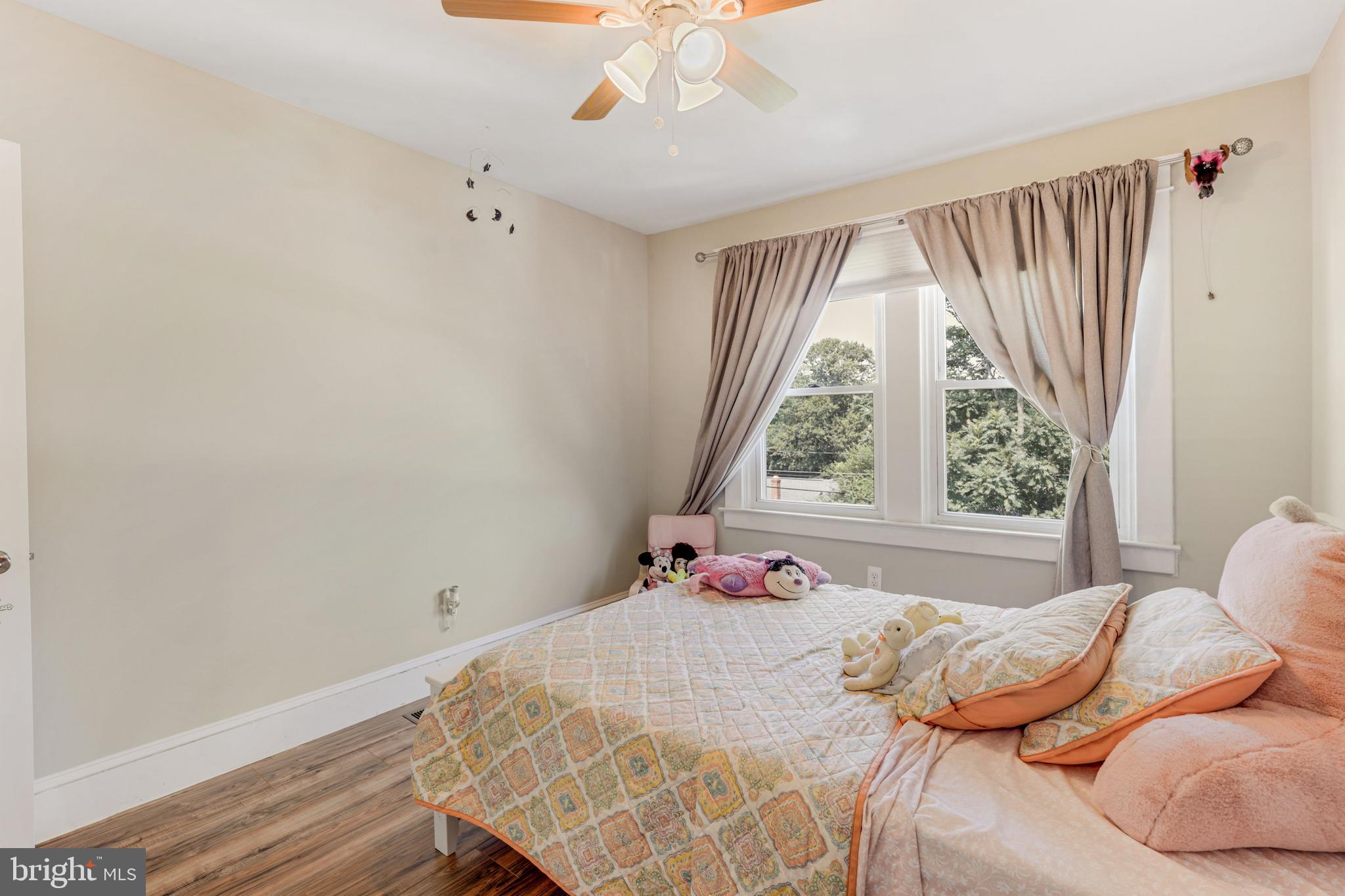 523 Elmwood Road Baltimore, MD 21206 - Photo 29 of 48 2nd Bedroom