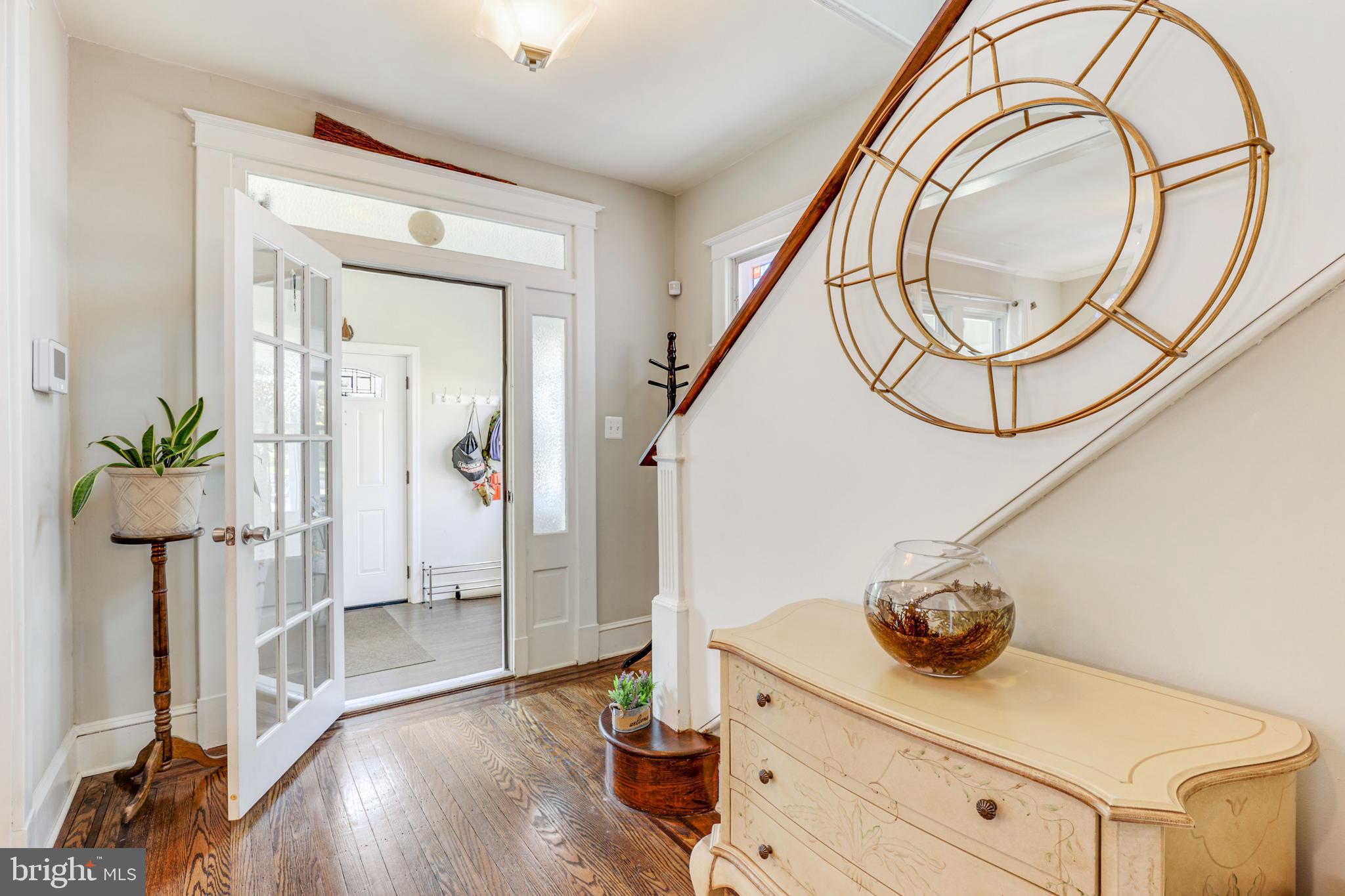 523 Elmwood Road Baltimore, MD 21206 - Photo 9 of 48 Welcoming Foyer